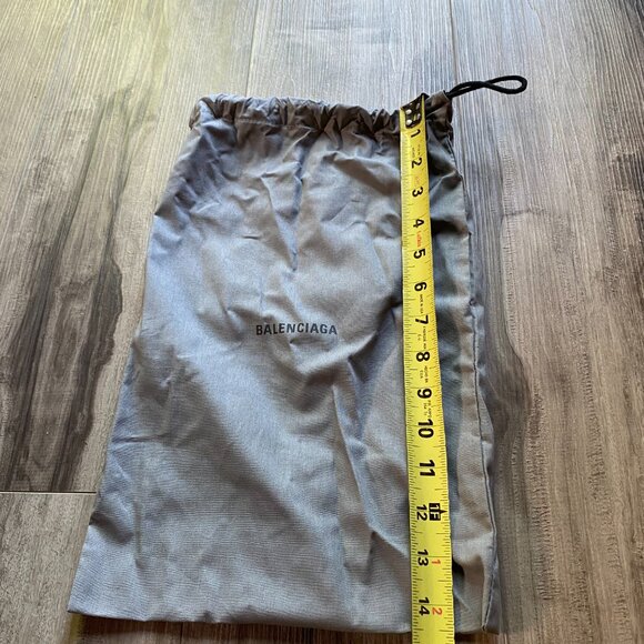 Balenciaga Shoe Bags - Picture 3 of 4